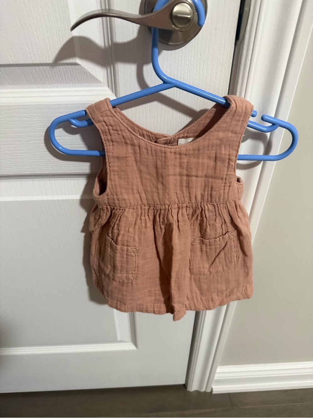 Baby size dress 3 months